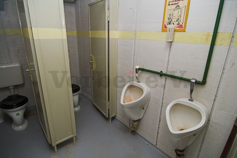 Raum 31: Sanitäre Einrichtungen.