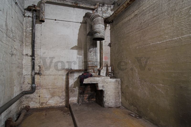 Heizungsraum im Erdgeschoss: An dieser Stelle wurde ein “Intensiva” Niederdruckgas-Einbaubrenner betrieben.